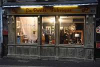 Tence : la Petite Fabrique, une boutique pour réunir les créations d&#039;artistes de Testa d&#039;Az