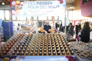 Saint-Julien-Chapteuil : un marché de Noël magique à l&#039;espace associatif