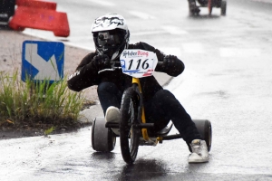 Puy-en-Velay : Simon Pourrat remporte la première descente de drift-trike