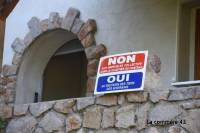 Projet immobilier près du château de Monistrol : la mairie arrête les frais