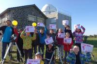 Mars : douze enfants jouent les apprentis astronomes à l&#039;Observatoire Hubert Reeves