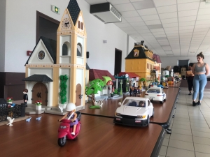 Une collection exceptionnelle de Playmobil exposée à Grazac jusqu&#039;au 14 juillet