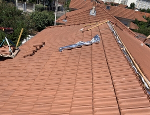 Toiture, couverture, zinguerie, rives de toit, gouttière : Kenzo Fraisse répare, rénove et installe