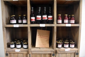 Saint-Jeures : gagnez votre panier gourmand à la boutique des producteurs de fruits rouges