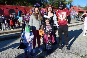 Retournac : 200 enfants au défilé costumé pour Halloween