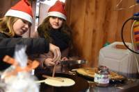 Yssingeaux : des collégiens sur un chalet de Noël pour les bonnes causes