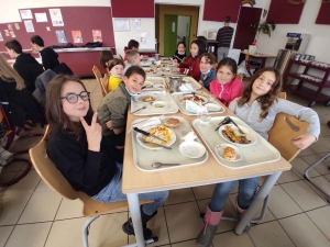 Le Chambon-sur-Lignon : un repas de Noël de chef au Collège du Lignon