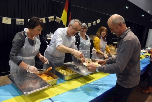 Yssingeaux : un repas typiquement allemand avec le comité de jumelage