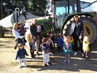 Bas-en-Basset : les bambins de la crèche visitent une ferme