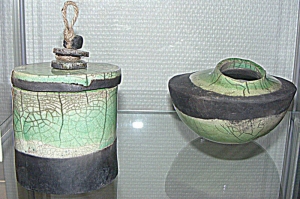 Beauzac : une étonnante exposition de poteries et sculptures à la médiathèque