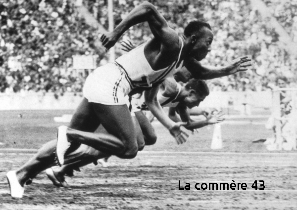 Jesse Owens aux Jeux Olympiques de Berlin en 1936 Crédit Bridgeman Images||