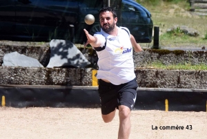 Saint-Jeures : un champion du monde pour le premier concours de boules lyonnaises samedi