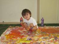 Des expositions des peintures de bambins pendant l&#039;été dans six communes des sucs