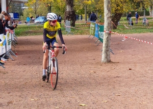 Cyclisme : les jeunes du Vélo Club du Velay prolongent la saison