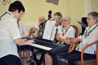 Le Chambon-sur-Lignon : des percussionnistes à la maison de retraite