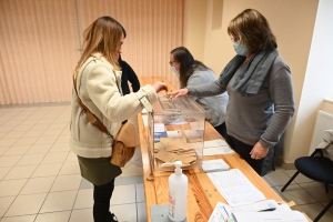 Election présidentielle 2022 : les résultats de Mézenc Loire Meygal (2e tour)