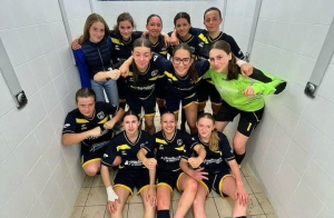 Foot, U18F : le FC Arzon décroche le titre de champion interdistricts