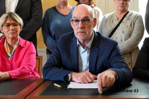 Affaire du marché couvert : le maire du Puy-en-Velay en garde à vue
