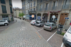Puy-en-Velay : cinq hommes interpellés après le cambriolage d&#039;un bureau de tabac