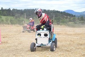 Course sur prairie 2023 : les photos des tracteurs-tondeuses
