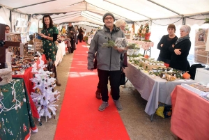 Retournac : le marché de Noël anime le bourg