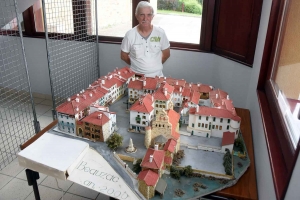 Beauzac : il a réalisé une maquette du bourg en trois dimensions