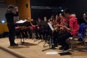 Saint-Maurice-de-Lignon : 70 musiciens et trois groupes sur scène