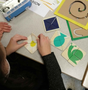 Yssingeaux : des ateliers ludiques pour comprendre la méthode Montessori au lycée Eugénie-Joubert