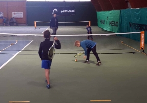 Yssingeaux : douze enfants au plateau balle verte de tennis