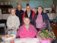 Saint-Julien-du-Pinet : une visite amicale pour la doyenne du village