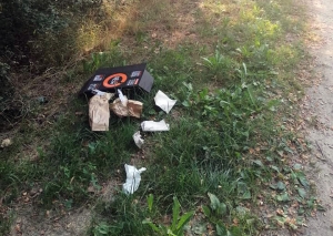 Monistrol-sur-Loire : il jette ses déchets de pizza... avec son numéro de téléphone dessus
