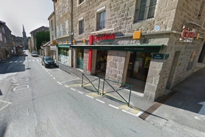 Montfaucon-en-Velay : trois places de stationnement en moins dans la rue Centrale