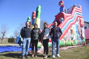Montfaucon-en-Velay : Destination gonflée loue des structures gonflables
