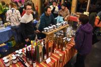 Saint-Julien-Chapteuil : le marché de Noël &quot;bio&quot; pris d&#039;assaut