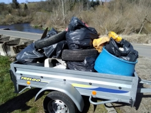 Retournac : deux remorques de déchets ramassés sur les bords de Loire