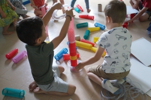 Dunières : les bambins engagés dans des constructions collaboratives