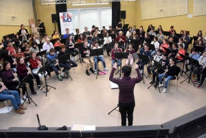 Sainte-Sigolène : 60 clarinettistes pour un seul orchestre