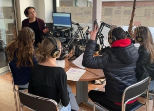 Yssingeaux : des élèves d&#039;Eugénie-Joubert enregistrent leur émission radio