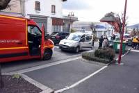 Yssingeaux : un accrochage entre deux voitures en bas de l&#039;avenue Clemenceau