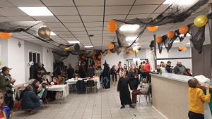 Pont-Salomon : 140 enfants à la soirée Halloween de Coupdpouce
