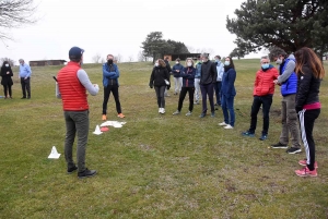 Des instituteurs se forment au golf pour dispenser l&#039;activité dans leurs écoles