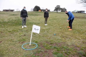 Des instituteurs se forment au golf pour dispenser l&#039;activité dans leurs écoles