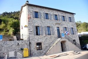 Saint-Pierre-Eynac : les travaux de rénovation de la mairie sont achevés