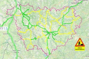 La neige de retour en Haute-Loire, les routes partiellement enneigées