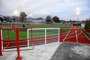 Monistrol-sur-Loire : avec les deux terrains, jeunes et sportifs trouvent le synthétique fantastique