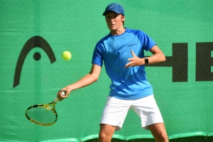 Le Chambon-sur-Lignon : le tennis première langue au tournoi international 15-16 ans