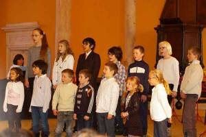 La chorale d&#039;enfants de l&#039;école de musique du Haut-Lignon.|Les deux concerts se déroulent à la salle du Belvédère au Mas-de-Tence.||
