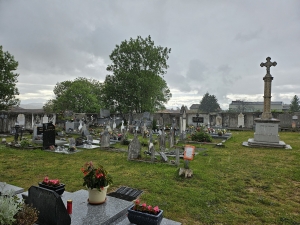 Les Villettes : une procédure de reprises des concessions pleine terre entamée au cimetière