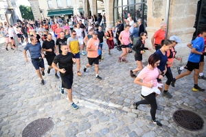 Saint-Didier-en-Velay : près de 500 marcheurs et coureurs derrière Camille