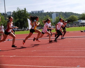 Pluie de records sous le soleil à Saint-Etienne pour les jeunes athlètes de Monistrol